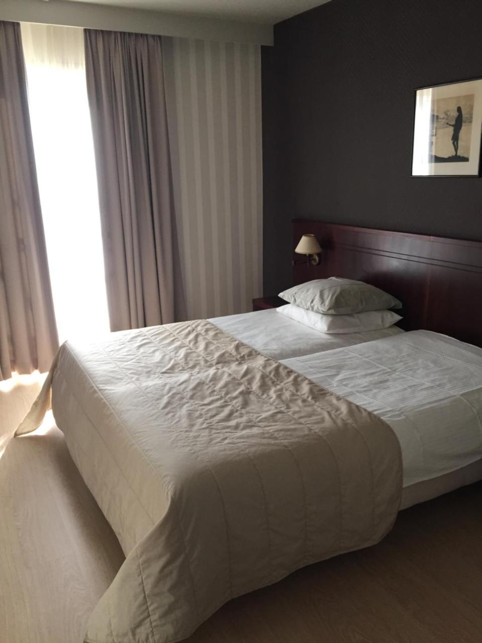 Hotel Prelude Кнесселаре Экстерьер фото